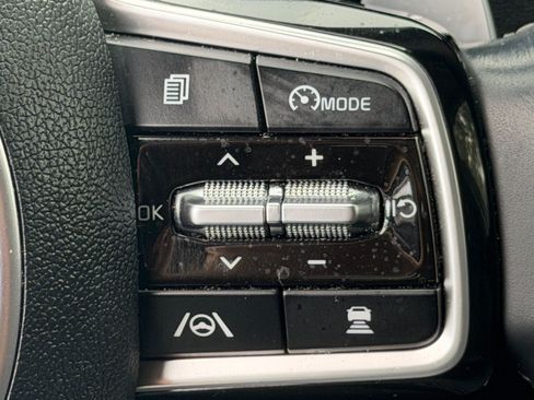 Certified 2023 Kia Sorento EX AWD/4WD image 41