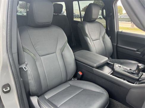 Used 2024 Lexus GX 550 image 30