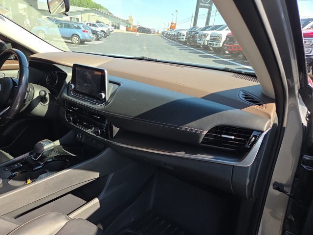 Used 2021 Nissan Rogue SV w/ Premium Package AWD/4WD image 15