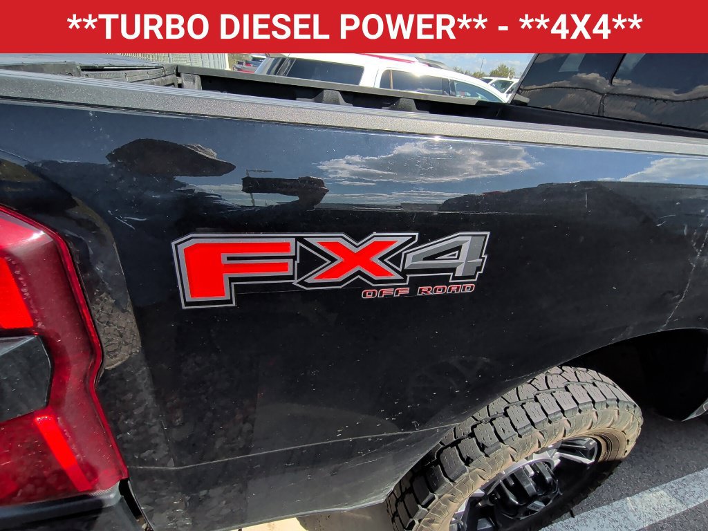 Used 2024 Ford F250 Lariat w/ Sport Appearance Package AWD/4WD image 7