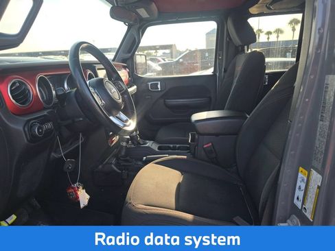 Used 2019 Jeep Wrangler Unlimited Rubicon w/ Safety Group AWD/4WD image 6