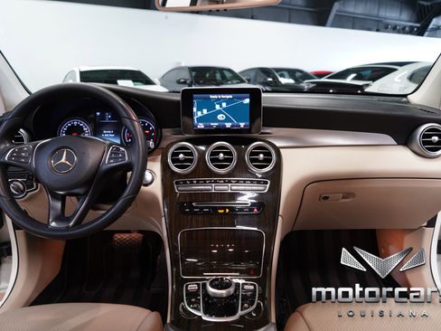 Used 2017 Mercedes-Benz GLC 300 4MATIC Coupe image 27