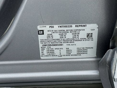 Used 2022 Buick Envision Avenir w/ Technology Package II FWD image 34