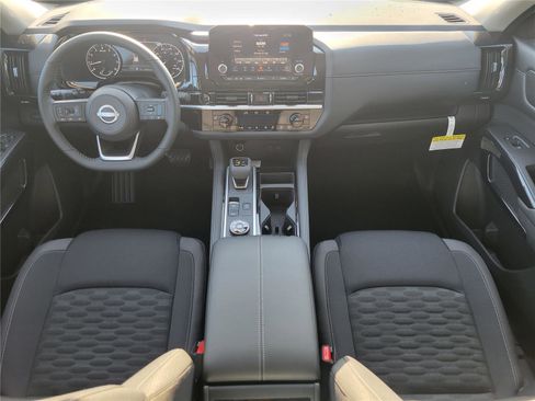 New 2025 Nissan Pathfinder SV AWD/4WD image 13