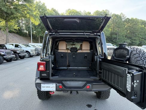 Used 2020 Jeep Wrangler Unlimited Rubicon w/ Safety Group AWD/4WD image 28