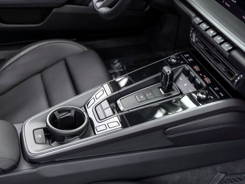 Certified 2022 Porsche 911 Carrera 4S AWD/4WD image 53