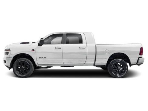 Used 2026 RAM 2500 Laramie AWD/4WD image 4