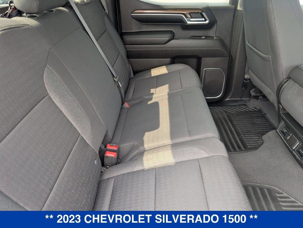 Used 2023 Chevrolet Silverado 1500 LT AWD/4WD image 28