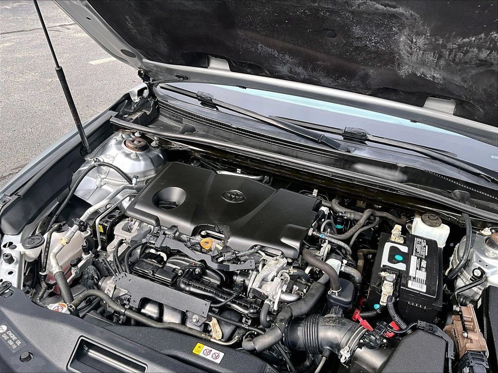 Used 2019 Toyota Camry SE FWD image 32