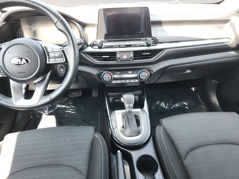 Used 2019 Kia Forte S FWD image 11