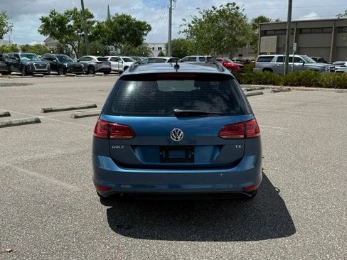 Used 2016 Volkswagen Golf S image 8