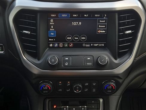 Used 2021 GMC Acadia AT4 w/ Preferred Package AWD/4WD image 13