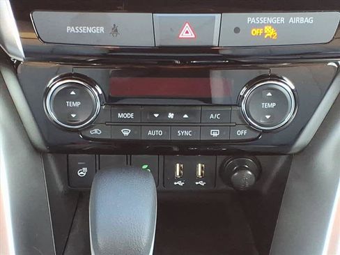 Used 2024 Mitsubishi Eclipse Cross SEL image 10