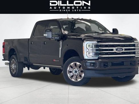 Used 2025 Ford F350 King Ranch AWD/4WD image 2