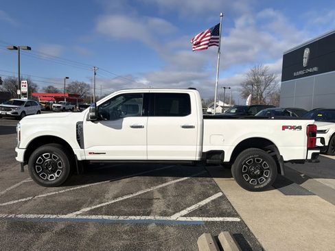 Certified 2024 Ford F350 Platinum image 4