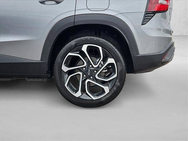 New 2026 Chevrolet Trax RS w/ Driver Confidence Package FWD image 10