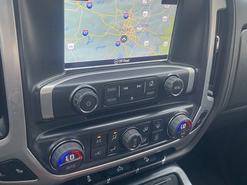 Used 2017 GMC Sierra 1500 SLE image 10