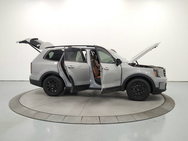 Used 2024 Kia Telluride SX X-Pro AWD/4WD image 17