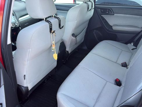 Used 2018 Subaru Forester 2.5i Premium w/ Protection Package #1A image 4