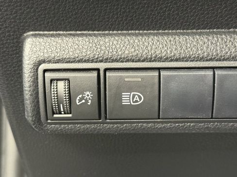 Used 2019 Toyota Corolla SE image 21