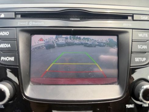 Used 2015 Hyundai Elantra SE w/ Option Group 02 FWD image 20