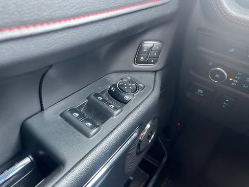 Used 2023 Ford Expedition Limited AWD/4WD image 11