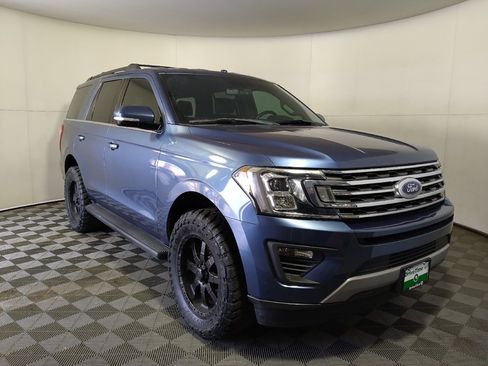 Used 2019 Ford Expedition XLT w/ Equipment Group 201A RWD image 11