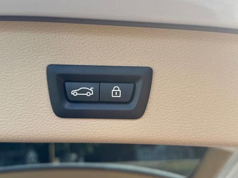 Used 2017 BMW X3 sDrive28i RWD image 21