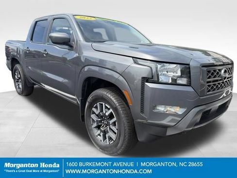 Used 2022 Nissan Frontier SV AWD/4WD image 1