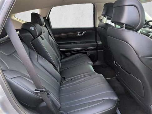 Used 2024 Genesis GV80 2.5T image 25