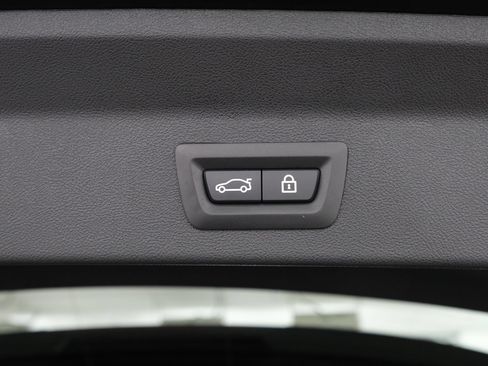 Used 2023 BMW X3 xDrive30i w/ Premium Package AWD/4WD image 39