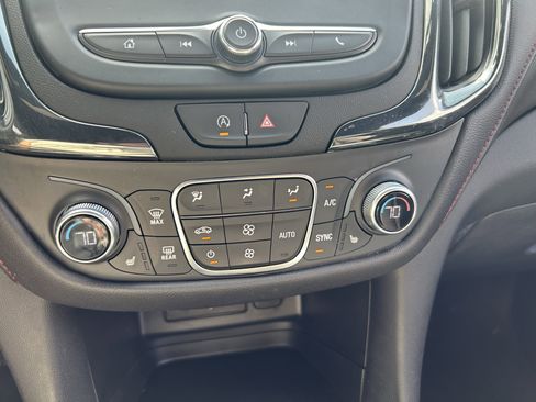 Used 2024 Chevrolet Equinox RS w/ LPO, Floor Liner Package image 14