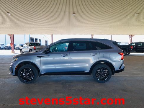 Used 2023 Kia Sorento SX image 1