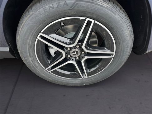 New 2026 Mercedes-Benz GLE 350 4MATIC image 9