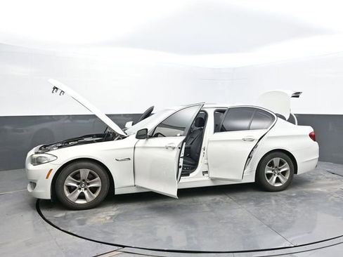 Used 2013 BMW 528i Sedan image 2