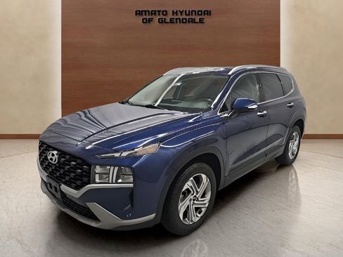 Used 2023 Hyundai Santa Fe SEL image 2