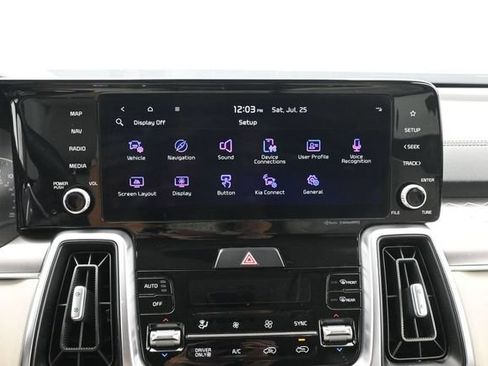 Used 2023 Kia Sorento EX AWD/4WD image 15