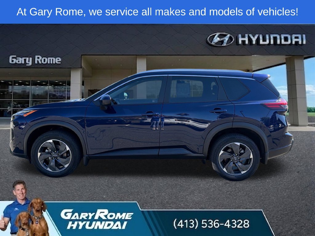 Used 2024 Nissan Rogue SV w/ SV Premium Package AWD/4WD image 2