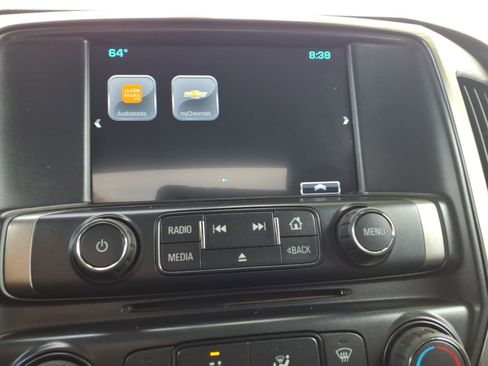 Used 2019 Chevrolet Silverado 1500 LT AWD/4WD image 21