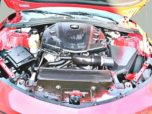 Used 2017 Chevrolet Camaro LT w/ RS Package image 30