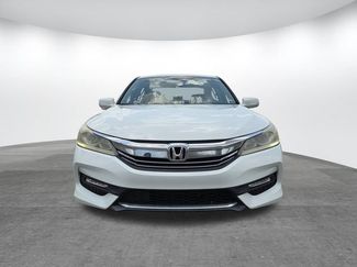 Used 2016 Honda Accord EX video 2