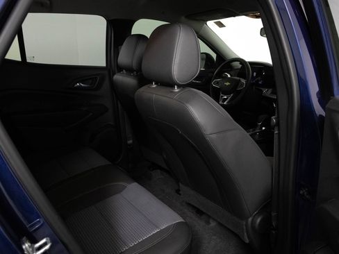 Used 2024 Chevrolet Trax LT w/ Driver Confidence Package image 36