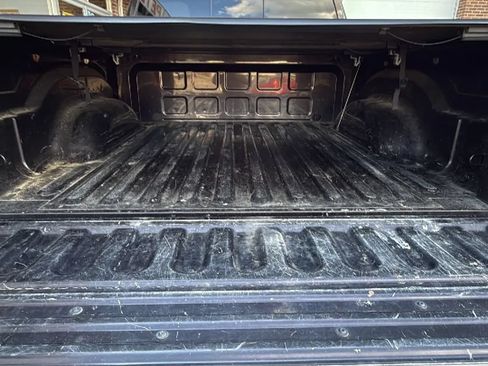 Used 2011 RAM 1500 Laramie AWD/4WD image 30