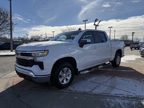 Used 2025 Chevrolet Silverado 1500 LT w/ Protection Package image 3