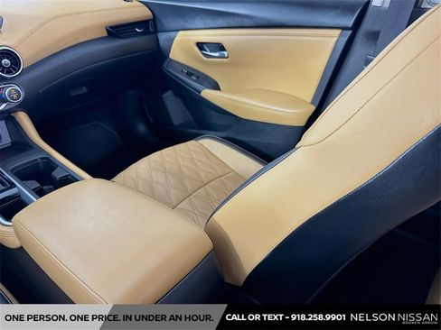 Used 2023 Nissan Sentra SV w/ SV Premium Package image 23