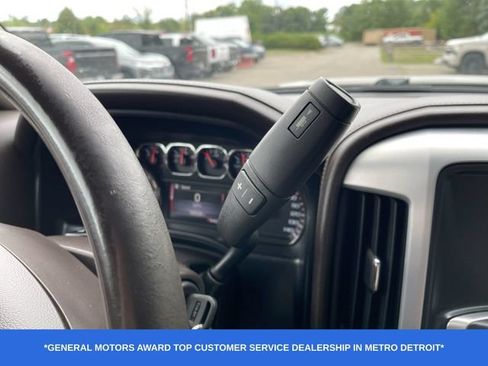 Used 2015 GMC Sierra 2500 SLT w/ Suspension Package, Off-Road AWD/4WD image 16