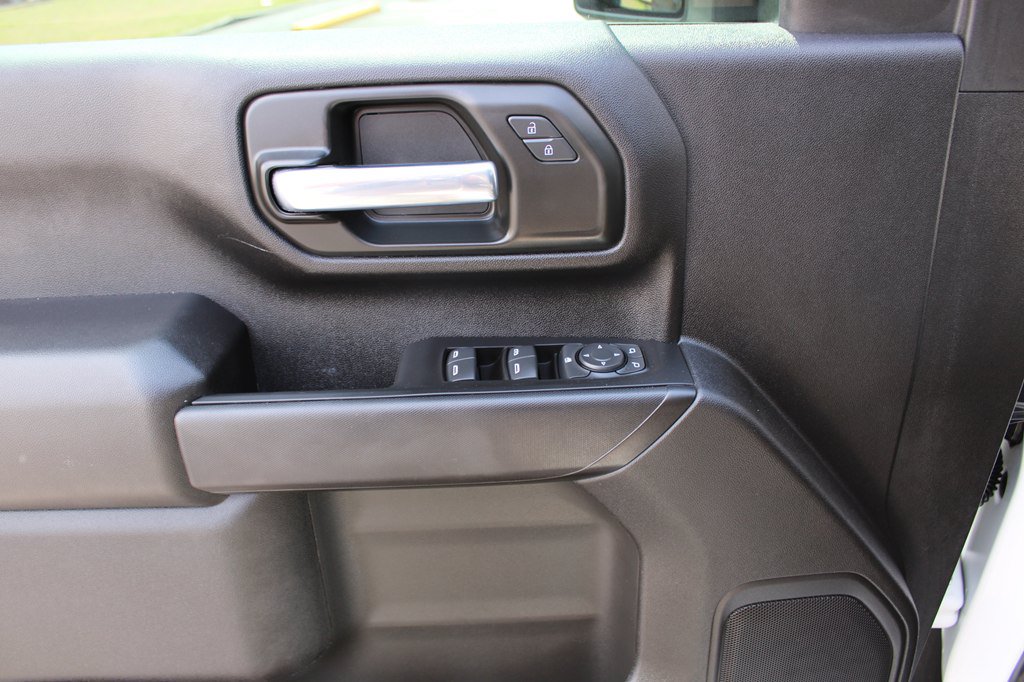 Used 2025 GMC Sierra 2500 Pro w/ Convenience Package RWD image 25