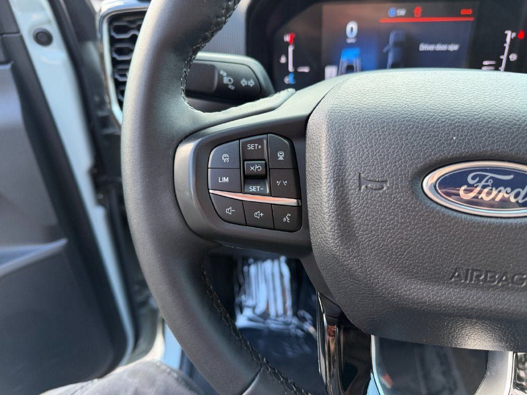 Used 2024 Ford Ranger XLT AWD/4WD image 15