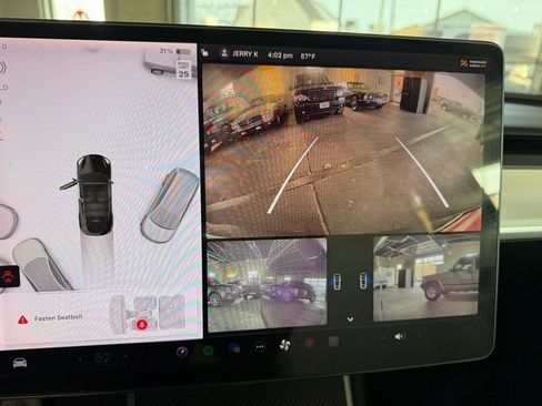 Used 2020 Tesla Model Y Long Range image 7