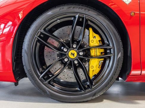 Used 2018 Ferrari 488 GTB RWD image 20